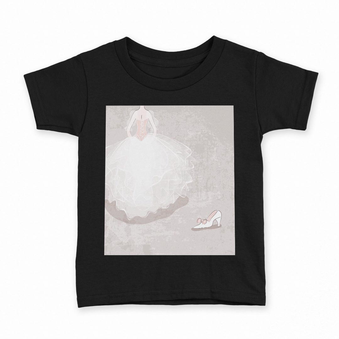 tシャツ キッズ 半袖 黒地 ブラック デザイン 90 100 110 120 130 140 150 Tシャツ ティーシャツ T shirt 上記で使用したデザインTシャツはこちら▼キッズ用Tシャツ　ブラック全デザインはこちらから▼ ▼キッズ用Tシャツ　グレー・ホワイト全デザインはこちらから▼商品特徴・15000デザインから選べる！デザインTシャツ！ ・洗濯も赤ちゃんにも安心なウェアプリント 　UltraChrome DGインクは洗濯に対しても色落ちが少なく、高い堅牢度が実証されています。 ・着心地や素材感にこだわった、上質なTシャツ。 ・1枚でも様になる万能型Tシャツ。 ・「よれない」「透けない」「長持ちする」という三大要素をすべて兼ね備えたTシャツです。 素材 ブラック：綿　100％ 注意事項画像はサンプルですので、Tシャツの大きさが若干異なる場合があります。ご覧の環境によっては多少色味に違いを感じる場合がございます。 イメージと違った、モニターと色味が異なるという理由での交換や返金はご対応出来かねます。 写真のカラーは可能な限り実際の商品に色味を近づけていますが、WEBの性質上ご使用のパソコンの設定や環境でカラーが若干異なります。 ご注文後に1点1点制作する受注生産品のため、不良品以外のご返品や交換は固くお断り致します。 選択間違いも保証対象外となりますため、ご注文の際は必ずサイズやカラーをご確認下さい。洗濯の際は、商品の色あせを避けるため手洗いをおすすめします。 つけ置き洗いは避けてください。 タンブラー乾燥はお控えください。発送について完全受注生産のハンドメイド商品となりますので、既製品と比べて発送までお時間を頂いています。 基本的に決済確認後、最大で10営業日での発送となります。繁忙期や休業日明けの場合はさらに時間がかかる場合があります。 その際には別途メールにてご連絡致します。メール便の場合、発送日から到着までに2〜4日ほどかかる場合が多く、紛失などの保障もご対応できかねます。あらかじめご了承下さい。
