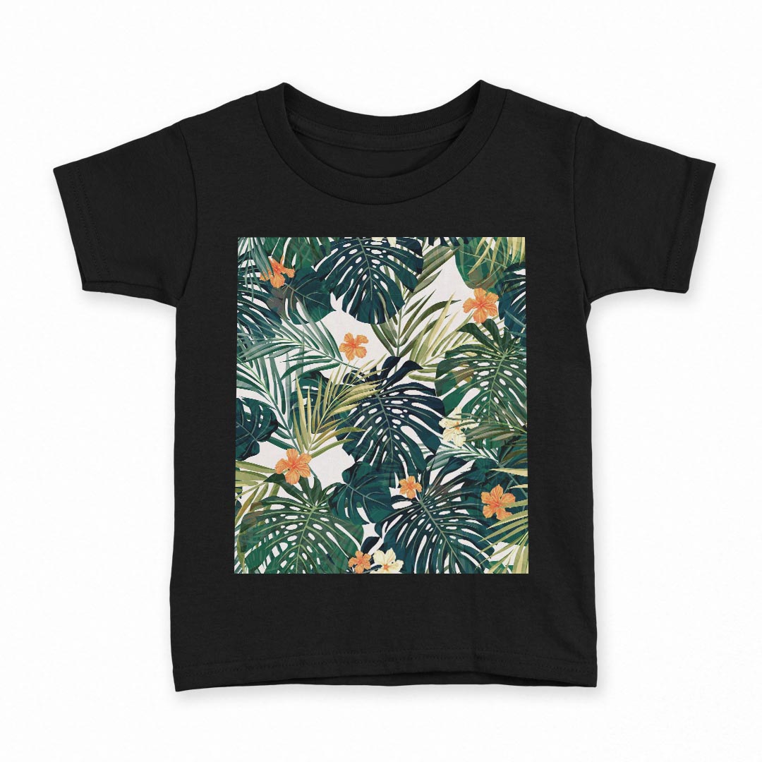 tシャツ キッズ 半袖 黒地 ブラック デザイン 90 100 110 120 130 140 150 Tシャツ ティーシャツ T shirt 上記で使用したデザインTシャツはこちら▼キッズ用Tシャツ　ブラック全デザインはこちらから▼ ▼キッズ用Tシャツ　グレー・ホワイト全デザインはこちらから▼商品特徴・15000デザインから選べる！デザインTシャツ！ ・洗濯も赤ちゃんにも安心なウェアプリント 　UltraChrome DGインクは洗濯に対しても色落ちが少なく、高い堅牢度が実証されています。 ・着心地や素材感にこだわった、上質なTシャツ。 ・1枚でも様になる万能型Tシャツ。 ・「よれない」「透けない」「長持ちする」という三大要素をすべて兼ね備えたTシャツです。 素材 ブラック：綿　100％ 注意事項画像はサンプルですので、Tシャツの大きさが若干異なる場合があります。ご覧の環境によっては多少色味に違いを感じる場合がございます。 イメージと違った、モニターと色味が異なるという理由での交換や返金はご対応出来かねます。 写真のカラーは可能な限り実際の商品に色味を近づけていますが、WEBの性質上ご使用のパソコンの設定や環境でカラーが若干異なります。 ご注文後に1点1点制作する受注生産品のため、不良品以外のご返品や交換は固くお断り致します。 選択間違いも保証対象外となりますため、ご注文の際は必ずサイズやカラーをご確認下さい。洗濯の際は、商品の色あせを避けるため手洗いをおすすめします。 つけ置き洗いは避けてください。 タンブラー乾燥はお控えください。発送について完全受注生産のハンドメイド商品となりますので、既製品と比べて発送までお時間を頂いています。 基本的に決済確認後、最大で10営業日での発送となります。繁忙期や休業日明けの場合はさらに時間がかかる場合があります。 その際には別途メールにてご連絡致します。メール便の場合、発送日から到着までに2〜4日ほどかかる場合が多く、紛失などの保障もご対応できかねます。あらかじめご了承下さい。