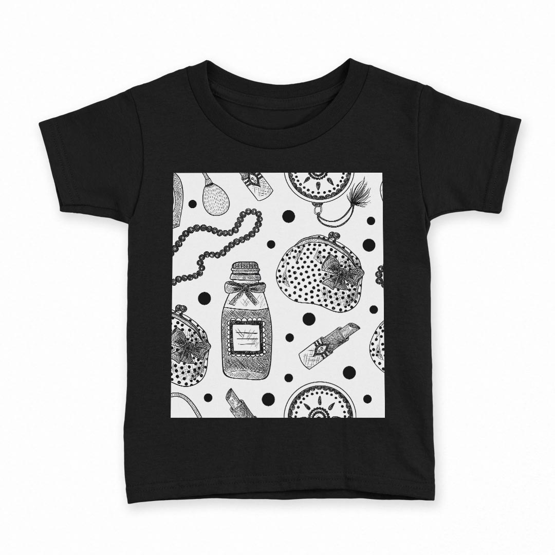 tシャツ キッズ 半袖 黒地 ブラック デザイン 90 100 110 120 130 140 150 Tシャツ ティーシャツ T shirt 上記で使用したデザインTシャツはこちら▼キッズ用Tシャツ　ブラック全デザインはこちらから▼ ▼キッズ用Tシャツ　グレー・ホワイト全デザインはこちらから▼商品特徴・15000デザインから選べる！デザインTシャツ！ ・洗濯も赤ちゃんにも安心なウェアプリント 　UltraChrome DGインクは洗濯に対しても色落ちが少なく、高い堅牢度が実証されています。 ・着心地や素材感にこだわった、上質なTシャツ。 ・1枚でも様になる万能型Tシャツ。 ・「よれない」「透けない」「長持ちする」という三大要素をすべて兼ね備えたTシャツです。 素材 ブラック：綿　100％ 注意事項画像はサンプルですので、Tシャツの大きさが若干異なる場合があります。ご覧の環境によっては多少色味に違いを感じる場合がございます。 イメージと違った、モニターと色味が異なるという理由での交換や返金はご対応出来かねます。 写真のカラーは可能な限り実際の商品に色味を近づけていますが、WEBの性質上ご使用のパソコンの設定や環境でカラーが若干異なります。 ご注文後に1点1点制作する受注生産品のため、不良品以外のご返品や交換は固くお断り致します。 選択間違いも保証対象外となりますため、ご注文の際は必ずサイズやカラーをご確認下さい。洗濯の際は、商品の色あせを避けるため手洗いをおすすめします。 つけ置き洗いは避けてください。 タンブラー乾燥はお控えください。発送について完全受注生産のハンドメイド商品となりますので、既製品と比べて発送までお時間を頂いています。 基本的に決済確認後、最大で10営業日での発送となります。繁忙期や休業日明けの場合はさらに時間がかかる場合があります。 その際には別途メールにてご連絡致します。メール便の場合、発送日から到着までに2〜4日ほどかかる場合が多く、紛失などの保障もご対応できかねます。あらかじめご了承下さい。