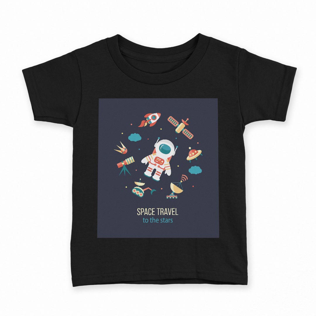 tシャツ キッズ 半袖 黒地 ブラック デザイン 90 100 110 120 130 140 150 Tシャツ ティーシャツ T shirt 上記で使用したデザインTシャツはこちら▼キッズ用Tシャツ　ブラック全デザインはこちらから▼ ▼キッズ用Tシャツ　グレー・ホワイト全デザインはこちらから▼商品特徴・15000デザインから選べる！デザインTシャツ！ ・洗濯も赤ちゃんにも安心なウェアプリント 　UltraChrome DGインクは洗濯に対しても色落ちが少なく、高い堅牢度が実証されています。 ・着心地や素材感にこだわった、上質なTシャツ。 ・1枚でも様になる万能型Tシャツ。 ・「よれない」「透けない」「長持ちする」という三大要素をすべて兼ね備えたTシャツです。 素材 ブラック：綿　100％ 注意事項画像はサンプルですので、Tシャツの大きさが若干異なる場合があります。ご覧の環境によっては多少色味に違いを感じる場合がございます。 イメージと違った、モニターと色味が異なるという理由での交換や返金はご対応出来かねます。 写真のカラーは可能な限り実際の商品に色味を近づけていますが、WEBの性質上ご使用のパソコンの設定や環境でカラーが若干異なります。 ご注文後に1点1点制作する受注生産品のため、不良品以外のご返品や交換は固くお断り致します。 選択間違いも保証対象外となりますため、ご注文の際は必ずサイズやカラーをご確認下さい。洗濯の際は、商品の色あせを避けるため手洗いをおすすめします。 つけ置き洗いは避けてください。 タンブラー乾燥はお控えください。発送について完全受注生産のハンドメイド商品となりますので、既製品と比べて発送までお時間を頂いています。 基本的に決済確認後、最大で10営業日での発送となります。繁忙期や休業日明けの場合はさらに時間がかかる場合があります。 その際には別途メールにてご連絡致します。メール便の場合、発送日から到着までに2〜4日ほどかかる場合が多く、紛失などの保障もご対応できかねます。あらかじめご了承下さい。