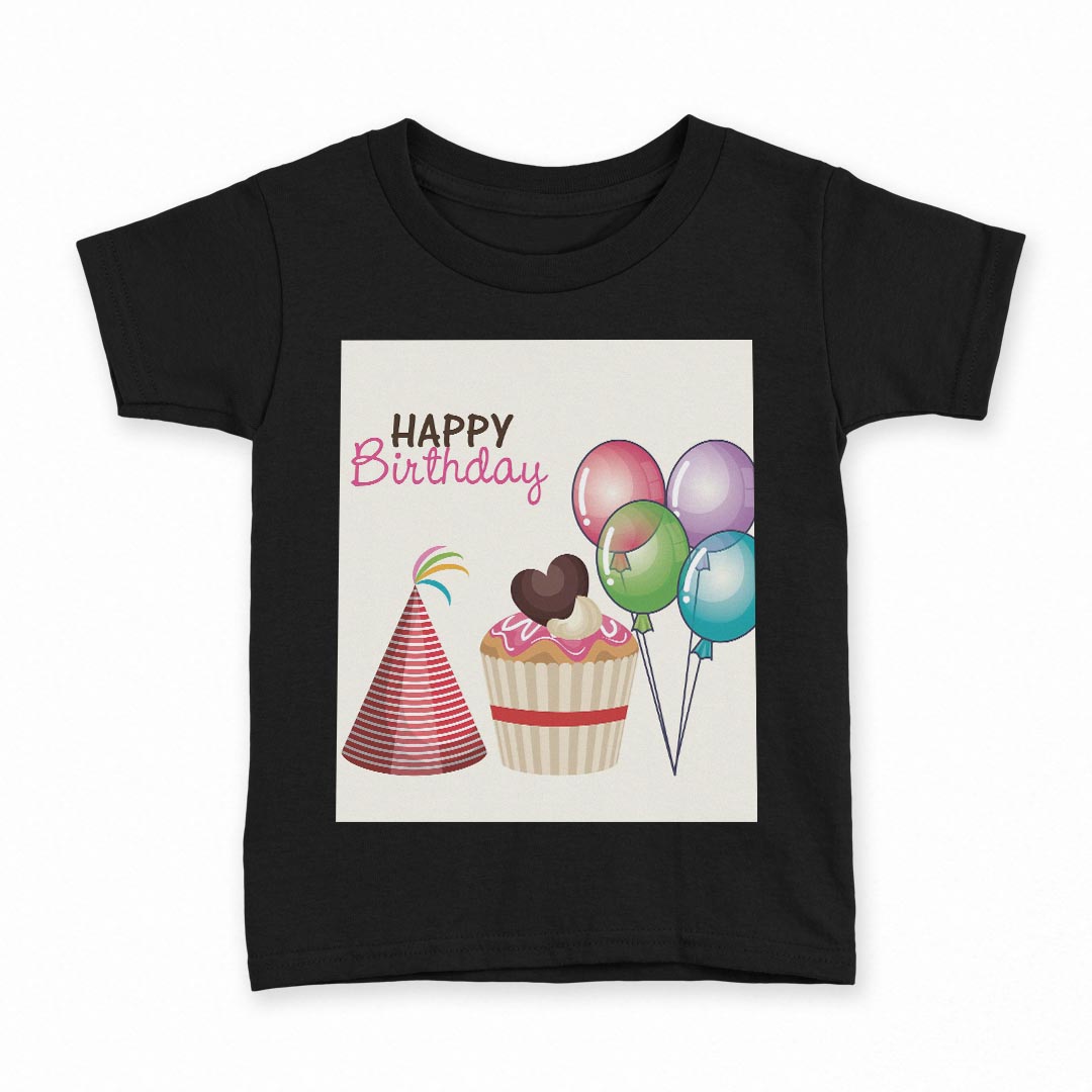 tシャツ キッズ 半袖 黒地 ブラック デザイン 90 100 110 120 130 140 150 Tシャツ ティーシャツ T shirt 上記で使用したデザインTシャツはこちら▼キッズ用Tシャツ　ブラック全デザインはこちらから▼ ▼キッズ用Tシャツ　グレー・ホワイト全デザインはこちらから▼商品特徴・15000デザインから選べる！デザインTシャツ！ ・洗濯も赤ちゃんにも安心なウェアプリント 　UltraChrome DGインクは洗濯に対しても色落ちが少なく、高い堅牢度が実証されています。 ・着心地や素材感にこだわった、上質なTシャツ。 ・1枚でも様になる万能型Tシャツ。 ・「よれない」「透けない」「長持ちする」という三大要素をすべて兼ね備えたTシャツです。 素材 ブラック：綿　100％ 注意事項画像はサンプルですので、Tシャツの大きさが若干異なる場合があります。ご覧の環境によっては多少色味に違いを感じる場合がございます。 イメージと違った、モニターと色味が異なるという理由での交換や返金はご対応出来かねます。 写真のカラーは可能な限り実際の商品に色味を近づけていますが、WEBの性質上ご使用のパソコンの設定や環境でカラーが若干異なります。 ご注文後に1点1点制作する受注生産品のため、不良品以外のご返品や交換は固くお断り致します。 選択間違いも保証対象外となりますため、ご注文の際は必ずサイズやカラーをご確認下さい。洗濯の際は、商品の色あせを避けるため手洗いをおすすめします。 つけ置き洗いは避けてください。 タンブラー乾燥はお控えください。発送について完全受注生産のハンドメイド商品となりますので、既製品と比べて発送までお時間を頂いています。 基本的に決済確認後、最大で10営業日での発送となります。繁忙期や休業日明けの場合はさらに時間がかかる場合があります。 その際には別途メールにてご連絡致します。メール便の場合、発送日から到着までに2〜4日ほどかかる場合が多く、紛失などの保障もご対応できかねます。あらかじめご了承下さい。