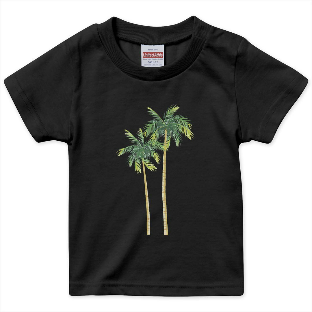 tシャツ キッズ 半袖 黒地 ブラック デザイン 90 100 110 120 130 140 150 Tシャツ ティーシャツ T shirt 上記で使用したデザインTシャツはこちら▼キッズ用Tシャツ　ブラック全デザインはこちらから▼ ▼キッズ用Tシャツ　グレー・ホワイト全デザインはこちらから▼商品特徴・15000デザインから選べる！デザインTシャツ！ ・洗濯も赤ちゃんにも安心なウェアプリント 　UltraChrome DGインクは洗濯に対しても色落ちが少なく、高い堅牢度が実証されています。 ・着心地や素材感にこだわった、上質なTシャツ。 ・1枚でも様になる万能型Tシャツ。 ・「よれない」「透けない」「長持ちする」という三大要素をすべて兼ね備えたTシャツです。 素材 ブラック：綿　100％ 注意事項画像はサンプルですので、Tシャツの大きさが若干異なる場合があります。ご覧の環境によっては多少色味に違いを感じる場合がございます。 イメージと違った、モニターと色味が異なるという理由での交換や返金はご対応出来かねます。 写真のカラーは可能な限り実際の商品に色味を近づけていますが、WEBの性質上ご使用のパソコンの設定や環境でカラーが若干異なります。 ご注文後に1点1点制作する受注生産品のため、不良品以外のご返品や交換は固くお断り致します。 選択間違いも保証対象外となりますため、ご注文の際は必ずサイズやカラーをご確認下さい。洗濯の際は、商品の色あせを避けるため手洗いをおすすめします。 つけ置き洗いは避けてください。 タンブラー乾燥はお控えください。発送について完全受注生産のハンドメイド商品となりますので、既製品と比べて発送までお時間を頂いています。 基本的に決済確認後、最大で10営業日での発送となります。繁忙期や休業日明けの場合はさらに時間がかかる場合があります。 その際には別途メールにてご連絡致します。メール便の場合、発送日から到着までに2〜4日ほどかかる場合が多く、紛失などの保障もご対応できかねます。あらかじめご了承下さい。