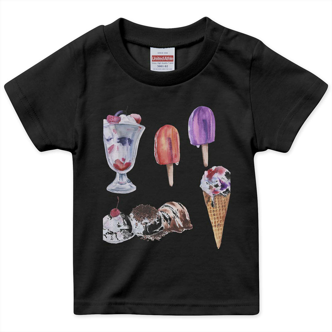 tシャツ キッズ 半袖 黒地 ブラック デザイン 90 100 110 120 130 140 150 Tシャツ ティーシャツ T shirt 上記で使用したデザインTシャツはこちら▼キッズ用Tシャツ　ブラック全デザインはこちらから▼ ▼キッズ用Tシャツ　グレー・ホワイト全デザインはこちらから▼商品特徴・15000デザインから選べる！デザインTシャツ！ ・洗濯も赤ちゃんにも安心なウェアプリント 　UltraChrome DGインクは洗濯に対しても色落ちが少なく、高い堅牢度が実証されています。 ・着心地や素材感にこだわった、上質なTシャツ。 ・1枚でも様になる万能型Tシャツ。 ・「よれない」「透けない」「長持ちする」という三大要素をすべて兼ね備えたTシャツです。 素材 ブラック：綿　100％ 注意事項画像はサンプルですので、Tシャツの大きさが若干異なる場合があります。ご覧の環境によっては多少色味に違いを感じる場合がございます。 イメージと違った、モニターと色味が異なるという理由での交換や返金はご対応出来かねます。 写真のカラーは可能な限り実際の商品に色味を近づけていますが、WEBの性質上ご使用のパソコンの設定や環境でカラーが若干異なります。 ご注文後に1点1点制作する受注生産品のため、不良品以外のご返品や交換は固くお断り致します。 選択間違いも保証対象外となりますため、ご注文の際は必ずサイズやカラーをご確認下さい。洗濯の際は、商品の色あせを避けるため手洗いをおすすめします。 つけ置き洗いは避けてください。 タンブラー乾燥はお控えください。発送について完全受注生産のハンドメイド商品となりますので、既製品と比べて発送までお時間を頂いています。 基本的に決済確認後、最大で10営業日での発送となります。繁忙期や休業日明けの場合はさらに時間がかかる場合があります。 その際には別途メールにてご連絡致します。メール便の場合、発送日から到着までに2〜4日ほどかかる場合が多く、紛失などの保障もご対応できかねます。あらかじめご了承下さい。