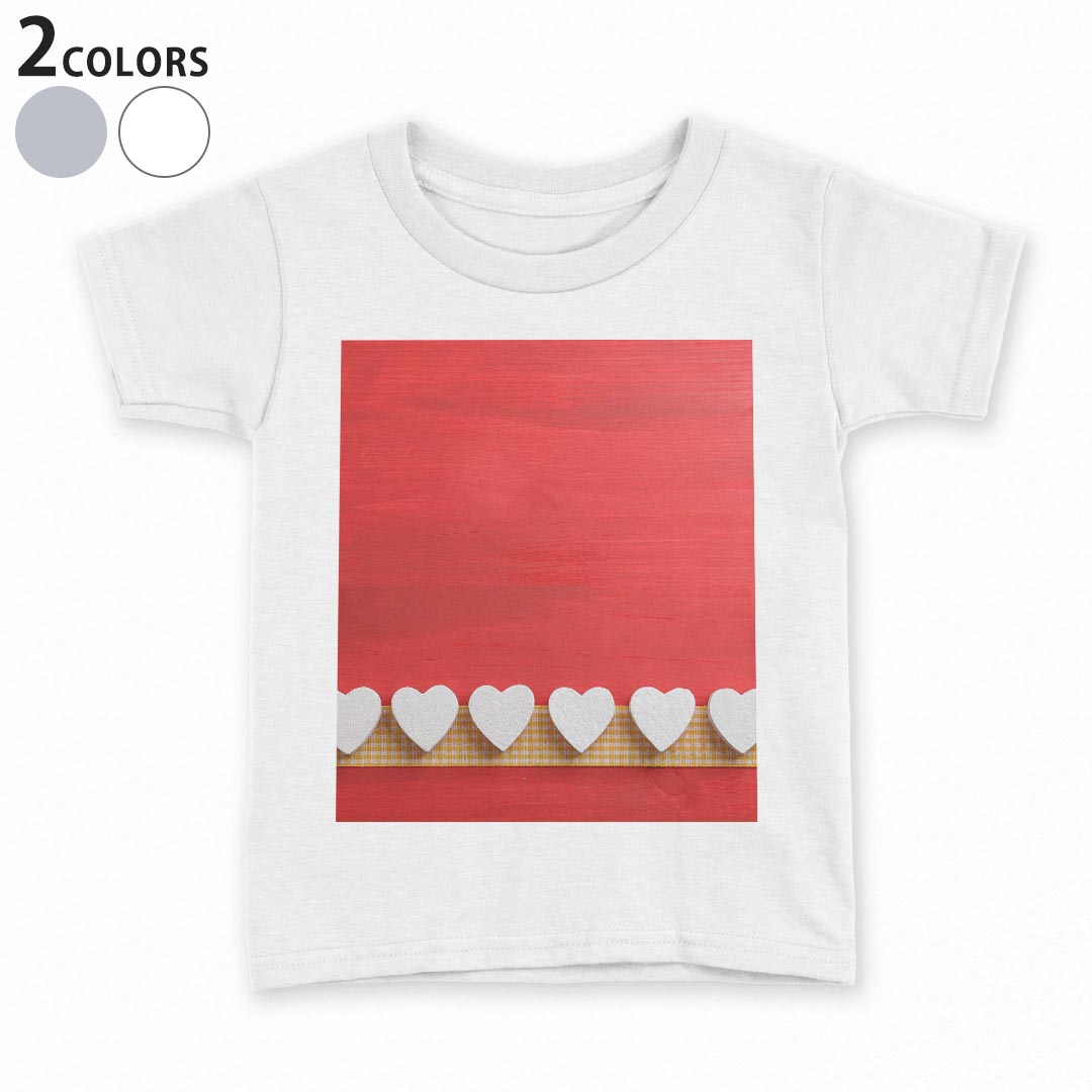 tシャツ キッズ 半袖 白地 灰色 ホワイト グレー デザイン 90 100 110 120 130 140 150 Tシャツ ティーシャツ T shirt上記で使用したデザインTシャツはこちら▼キッズ用Tシャツ　グレー・ホワイト全デザインはこちらから▼ ▼キッズ用Tシャツ　ブラック全デザインはこちらから▼商品特徴・15000デザインから選べる！デザインTシャツ！ ・洗濯も赤ちゃんにも安心なウェアプリント 　UltraChrome DGインクは洗濯に対しても色落ちが少なく、高い堅牢度が実証されています。 ・着心地や素材感にこだわった、上質なTシャツ。 ・1枚でも様になる万能型Tシャツ。 ・「よれない」「透けない」「長持ちする」という三大要素をすべて兼ね備えたTシャツです。 素材 ホワイト：綿　100％ グレー：綿　90％　ポリエステル10％ 注意事項画像はサンプルですので、Tシャツの大きさが若干異なる場合があります。ご覧の環境によっては多少色味に違いを感じる場合がございます。 イメージと違った、モニターと色味が異なるという理由での交換や返金はご対応出来かねます。 写真のカラーは可能な限り実際の商品に色味を近づけていますが、WEBの性質上ご使用のパソコンの設定や環境でカラーが若干異なります。 ご注文後に1点1点制作する受注生産品のため、不良品以外のご返品や交換は固くお断り致します。 選択間違いも保証対象外となりますため、ご注文の際は必ずサイズやカラーをご確認下さい。洗濯の際は、商品の色あせを避けるため手洗いをおすすめします。 つけ置き洗いは避けてください。 タンブラー乾燥はお控えください。発送について完全受注生産のハンドメイド商品となりますので、既製品と比べて発送までお時間を頂いています。 基本的に決済確認後、最大で10営業日での発送となります。繁忙期や休業日明けの場合はさらに時間がかかる場合があります。 その際には別途メールにてご連絡致します。メール便の場合、発送日から到着までに2〜4日ほどかかる場合が多く、紛失などの保障もご対応できかねます。あらかじめご了承下さい。