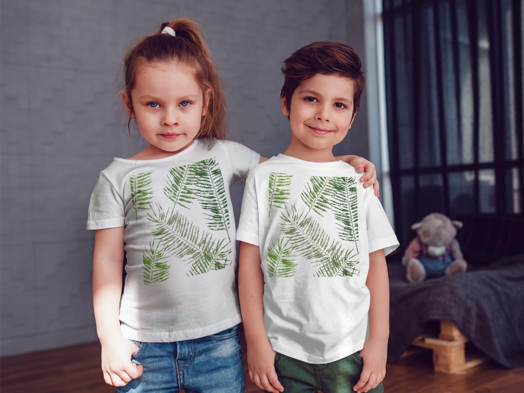 kabeコレのtシャツ キッズ 半袖 白地 デザイン 110 サイズ Tシャツ ティーシャツ T shirt 008552 植物　緑　グリーン　模様｜アングル2