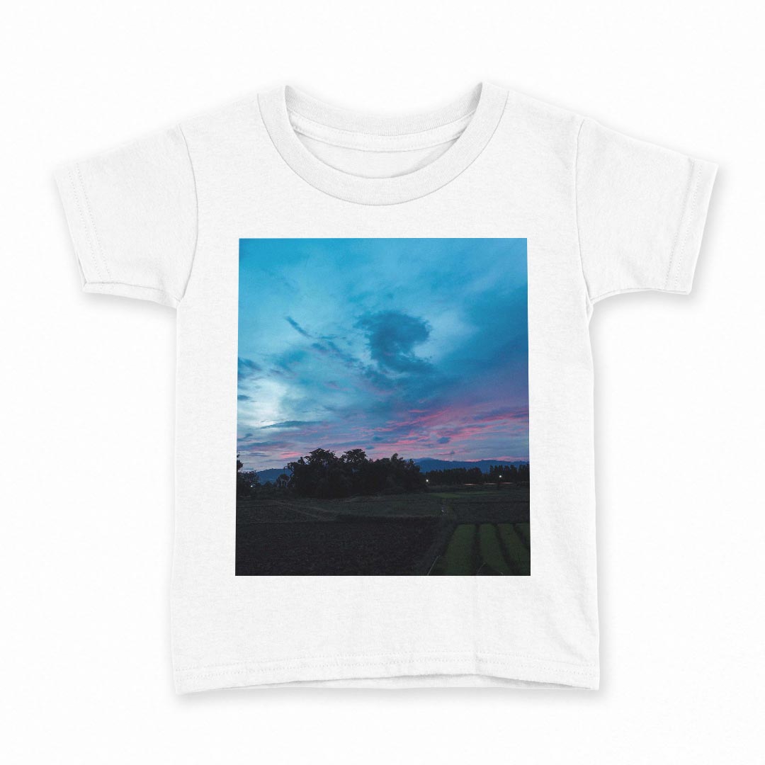 tシャツ キッズ 半袖 白地 デザイン 140 サイズ Tシャツ ティーシャツ T shirt 014906 景色　夜景　自然