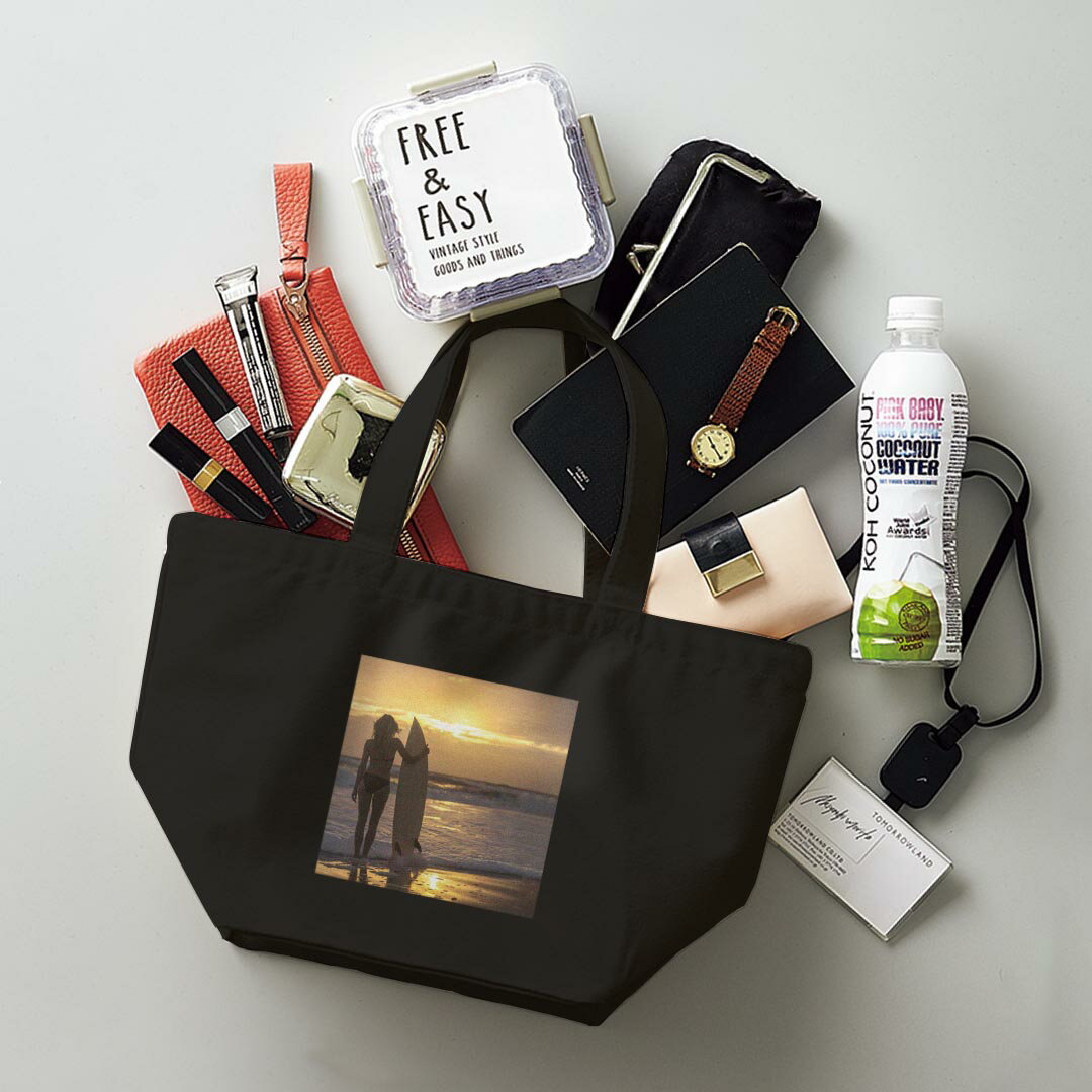 デザインランチバッグ キャンバス デイパック バッグ レディースバッグ トートバッグ ナチュラル 黒 black 006520 写真　海　夕日　人物 3