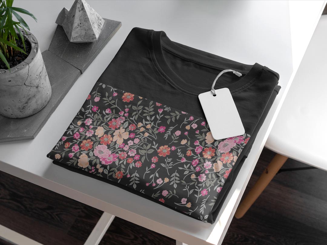 tシャツ メンズ 半袖 ブラック デザイン XS S M L XL 2XL Tシャツ ティーシャツ T shirt　黒 004648 フラワー ラブリー 花　ピンク　黒