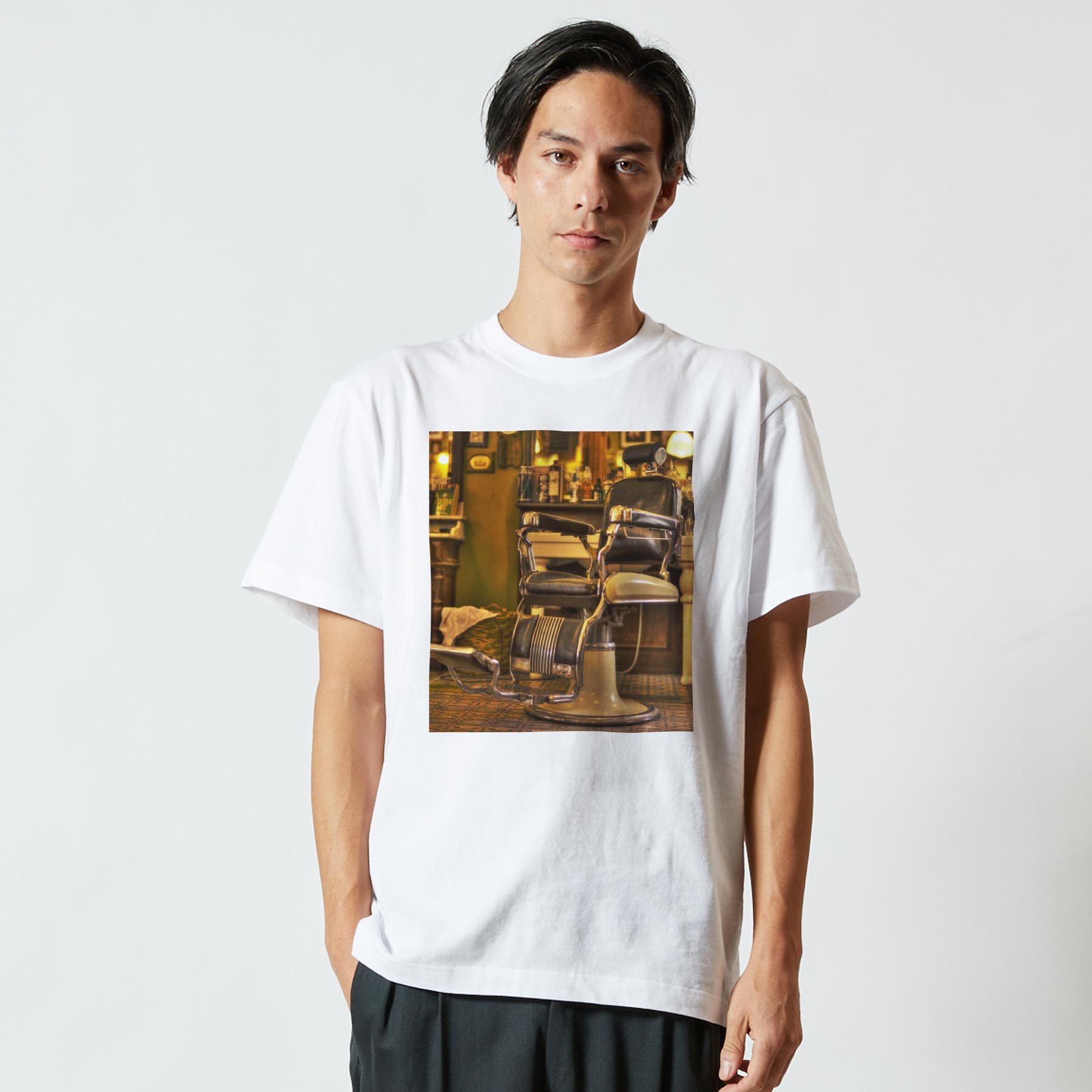 Tシャツ メンズ 半袖 ホワイト グレー デザイン S M L XL 2XL Tシャツ ティーシャツ T shirt 022944 美容室　理容室　バーバー　椅子 kabekore-10975574 kabeコレ サンプル画像2