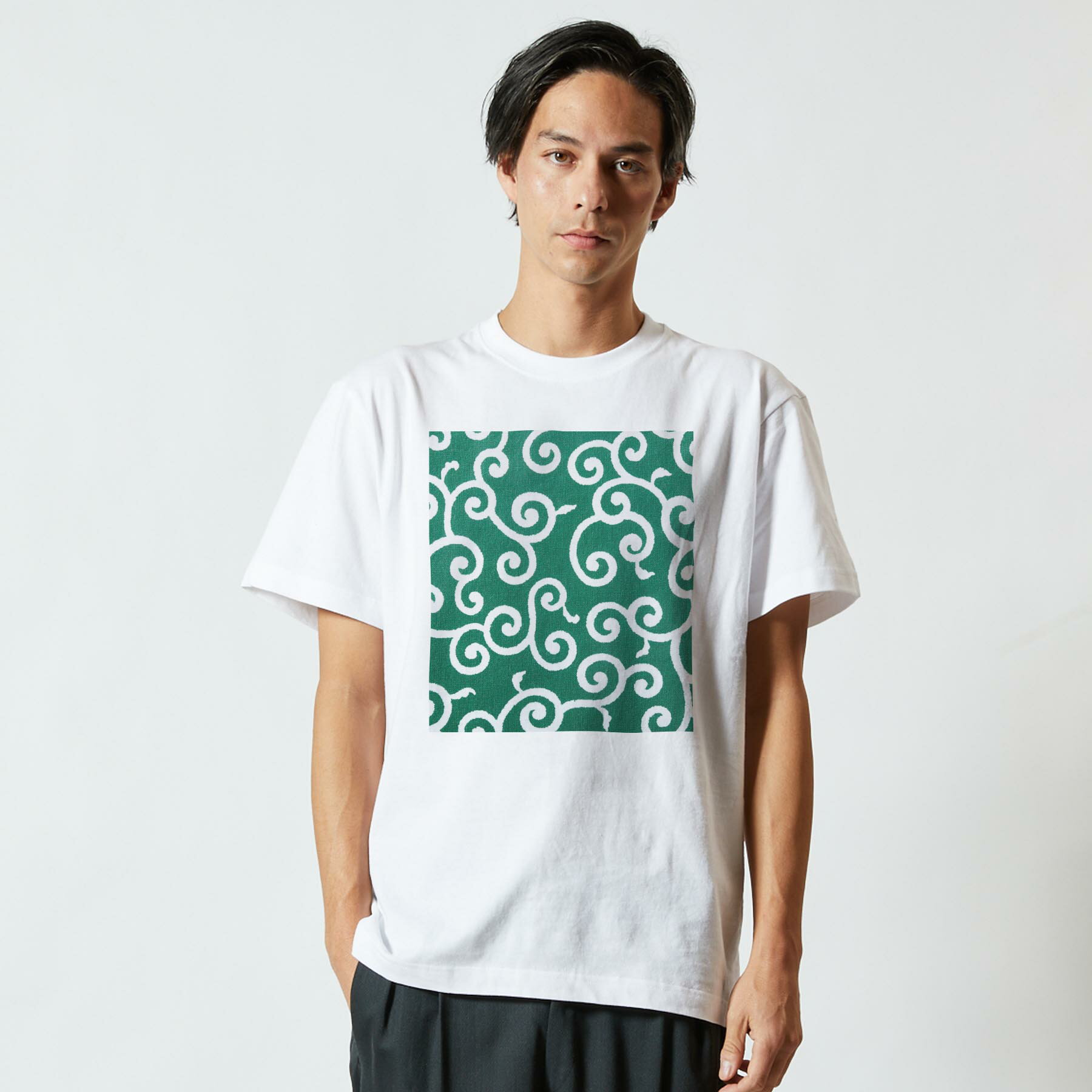 Tシャツ メンズ 半袖 ホワイト 無地 デザイン M ティーシャツ T shirt 008428 唐草　模様　緑　グリーン　植物