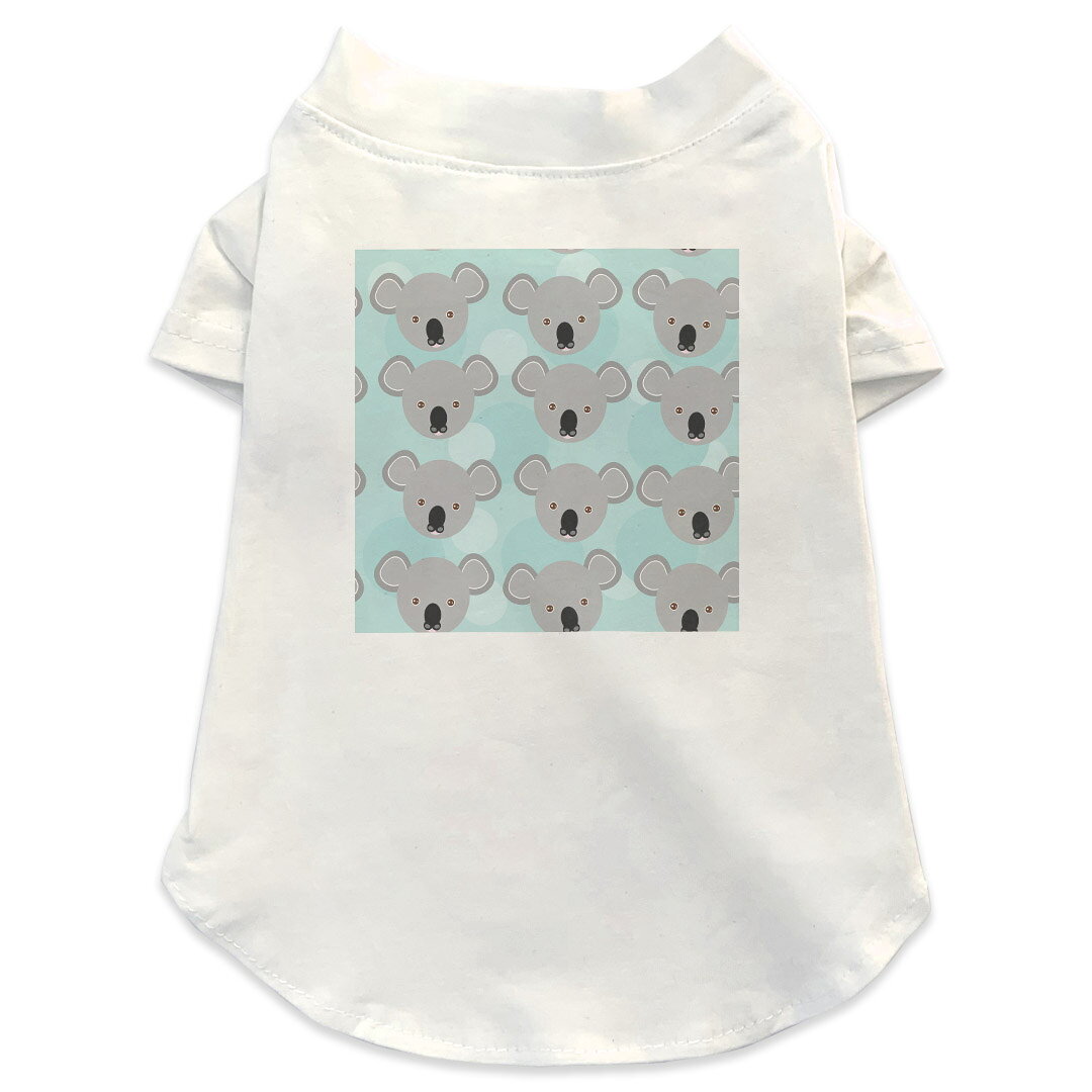 犬専用Tシャツ 選べる5size 小型犬 袖あり 半袖 ホワイト デザイン T shirt XS S M L XL ペットウェア ペット服 カジュアル おしゃれ コットン 綿商品特徴・袖ありペット用Tシャツ！・さらりとした触り心地のTシャツ ・洗濯も赤ちゃんにも安心なウェアプリントUltraChrome DGインクは洗濯に対しても色落ちが少なく、高い堅牢度が実証されています。 素材 綿 98% ポリエステル 2％ 注意事項※実際にわんちゃんを測った上でご購入ください。※測る際はきつく締めすぎず余裕をもって測ってください。※2cm〜3cm誤差がある場合があります。画像はサンプルですので、Tシャツの大きさが若干異なる場合があります。ご覧の環境によっては多少色味に違いを感じる場合がございます。 イメージと違った、モニターと色味が異なるという理由での交換や返金はご対応出来かねます。 写真のカラーは可能な限り実際の商品に色味を近づけていますが、WEBの性質上ご使用のパソコンの設定や環境でカラーが若干異なります。 ご注文後に1点1点制作する受注生産品のため、不良品以外のご返品や交換は固くお断り致します。 選択間違いも保証対象外となりますため、ご注文の際は必ずサイズやカラーをご確認下さい。洗濯の際は、商品の色あせを避けるため手洗いをおすすめします。 つけ置き洗いは避けてください。 タンブラー乾燥はお控えください。発送について完全受注生産のハンドメイド商品となりますので、既製品と比べて発送までお時間を頂いています。 基本的に決済確認後、最大で10営業日での発送となります。繁忙期や休業日明けの場合はさらに時間がかかる場合があります。 その際には別途メールにてご連絡致します。メール便の場合、発送日から到着までに2〜4日ほどかかる場合が多く、紛失などの保障もご対応できかねます。あらかじめご了承下さい。