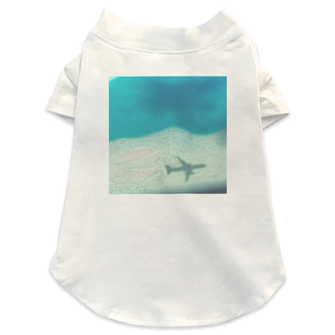Garments - 犬専用Tシャツ 選べる5size 小型犬 袖あり 半袖 ホワイト デザイン T shirt XS S M L XL ペットウェア ペット服 カジュアル おしゃれ コットン 綿 飛行機　海　シルエット 014374