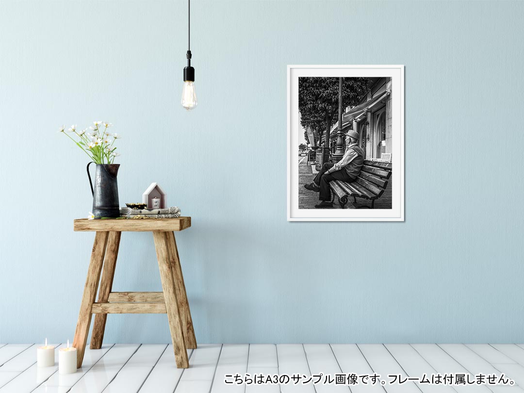 ポスター ウォールステッカー シール式ステッカー 飾り 364×515mm B3 写真 フォト 壁 インテリア おしゃれ 剥がせる wall sticker poster 025970 男性　シニア　街 kabekore-10944435 kabeコレ サンプル画像2