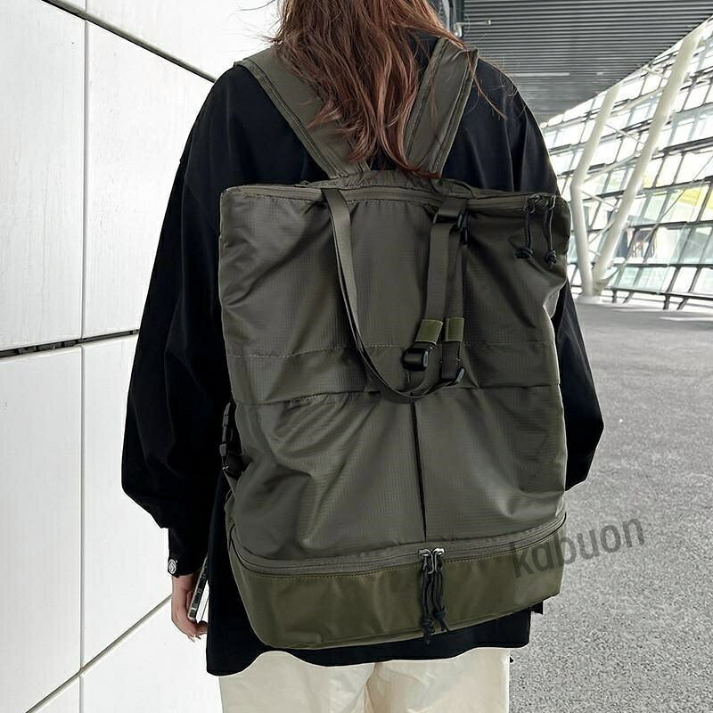 商品詳細:カラー:/ブラック/グリーンサイズ:/44*41*16cm【商品説明】撥水性の高い生地を使用しているので、水と汚れから強力にガード。雨や泥、土が気になるアウトドアシーンでは嬉しいポイントです。ポケットもたくさんあるので整理整頓しやすく、小物もカバンの中で迷子にならない。【素材】ポリエステル、その他【キーワード】リュック リュックサック バックパック おしゃれ レディース メンズ ナイロン 大容量 軽量 撥水 a4 pc 2way 通学 通勤 学生 旅行 スポーツ ツーリング キャンプ 登山 アウトドア おすすめ モバイルバッテリー対応 USB充電 防汚 シンプル 軽量 A4 無地 多機能 出張 防災 韓国 収納 遠足バック 学生商品詳細:カラー:/ブラック/グリーンサイズ:/44*41*16cm【商品説明】撥水性の高い生地を使用しているので、水と汚れから強力にガード。雨や泥、土が気になるアウトドアシーンでは嬉しいポイントです。ポケットもたくさんあるので整理整頓しやすく、小物もカバンの中で迷子にならない。【素材】ポリエステル、その他【キーワード】リュック リュックサック バックパック おしゃれ レディース メンズ ナイロン 大容量 軽量 撥水 a4 pc 2way 通学 通勤 学生 旅行 スポーツ ツーリング キャンプ 登山 アウトドア おすすめ モバイルバッテリー対応 USB充電 防汚 シンプル 軽量 A4 無地 多機能 出張 防災 韓国 収納 遠足バック 学生