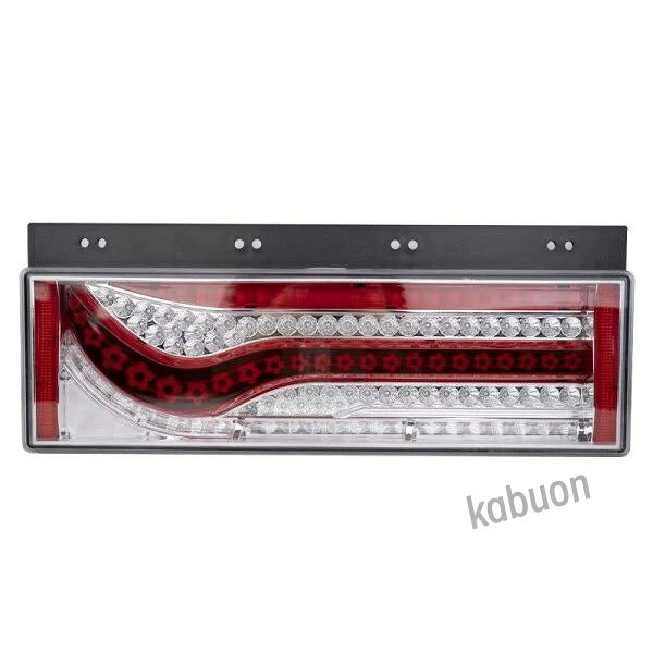 商品詳細 【商品詳細】 カラー：レッド/ブラック/ホワイト 材質：ABS サイズ:575x225mm 原産国：中国 管理番号：20076-149 【対応車種】 いすゞ 日野 三菱ふそう UD マツダ 【大/中型汎用】24V用 ■テールが非点灯時でも存在感を際立たせ、スポーツカーのような精悍なイメージ。 夜間も抜群の明るさでアピール度抜群です。 ■シーケンシャル方式のウインカーを採用し、ブレーキ・バックランプにも高輝度LEDを使用。 視認性に優れ、安全面にも考慮したテールランプです。 ■アグレッシブな後ろ姿を思わせる、大胆なニューデザイン。 強烈なインパクトを与えるトラック用テール ●【セット内容と取り付け】経験の無い方は専門業者様にご依頼をお勧め致します。 注意事項 注意事項 ※写真撮影の照明や、画像処理の加減により実物の色味と若干異なる場合もございます。あらかじめご了承の上ご購入下さい。 ※入荷時期により仕様が変わる場合がございますので予めご了承下さい。 ※本製品の利用による本体の紛失、破損、汚れには一切保証いたしかねます。予めご了承ださい。 ※お車の年式・型式・グレード等により形状が異なる場合がございますので、必ず画像をご確認の上、ご購入下さい。 ※社外品の為、一部加工が必要な場合がございます。ご了承ください。 ※取り扱い説明書等は 日本語表記がない場合や付属していない場合があります。　 （サポートできませんので専門知識のある方の購入をおすすめします） ※写真と実物はなるべく同じように撮影しておりますが、お使いのモニター環境により若干差異ある場合がございますが、品質に異常はありませんのでご了承下さい。 ※海外輸入品の為、多少の小傷や塗装のむら等がある場合がございます。予めご了承下さい。 ※購入後のキャンセルは一切受け付けておりません。十分ご検討頂いた上で、慎重に注文頂きますようお願い致します。 また、発送後の【キャンセル、変更】につきましても固くお断りさせて頂いております。 以上ご理解の上同意していただける方のみご購入お願いします。 ☆沖縄へは別途追加送料2000円です。商品詳細 【商品詳細】 カラー：レッド/ブラック/ホワイト 材質：ABS サイズ:575x225mm 原産国：中国 管理番号：20076-149 【対応車種】 いすゞ 日野 三菱ふそう UD マツダ 【大/中型汎用】24V用 ■テールが非点灯時でも存在感を際立たせ、スポーツカーのような精悍なイメージ。 夜間も抜群の明るさでアピール度抜群です。 ■シーケンシャル方式のウインカーを採用し、ブレーキ・バックランプにも高輝度LEDを使用。 視認性に優れ、安全面にも考慮したテールランプです。 ■アグレッシブな後ろ姿を思わせる、大胆なニューデザイン。 強烈なインパクトを与えるトラック用テール ●【セット内容と取り付け】経験の無い方は専門業者様にご依頼をお勧め致します。 注意事項 注意事項 ※写真撮影の照明や、画像処理の加減により実物の色味と若干異なる場合もございます。あらかじめご了承の上ご購入下さい。 ※入荷時期により仕様が変わる場合がございますので予めご了承下さい。 ※本製品の利用による本体の紛失、破損、汚れには一切保証いたしかねます。予めご了承ださい。 ※お車の年式・型式・グレード等により形状が異なる場合がございますので、必ず画像をご確認の上、ご購入下さい。 ※社外品の為、一部加工が必要な場合がございます。ご了承ください。 ※取り扱い説明書等は 日本語表記がない場合や付属していない場合があります。　 （サポートできませんので専門知識のある方の購入をおすすめします） ※写真と実物はなるべく同じように撮影しておりますが、お使いのモニター環境により若干差異ある場合がございますが、品質に異常はありませんのでご了承下さい。 ※海外輸入品の為、多少の小傷や塗装のむら等がある場合がございます。予めご了承下さい。 ※購入後のキャンセルは一切受け付けておりません。十分ご検討頂いた上で、慎重に注文頂きますようお願い致します。 また、発送後の【キャンセル、変更】につきましても固くお断りさせて頂いております。 以上ご理解の上同意していただける方のみご購入お願いします。 ☆沖縄へは別途追加送料2000円です。