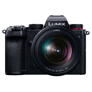 パナソニック【今なら5年延長保証加入が無料】ミラーレス一眼カメラ LUMIX 標準ズームKレンズキット ブラック DC-S5K-K★【KK9N0D18P】