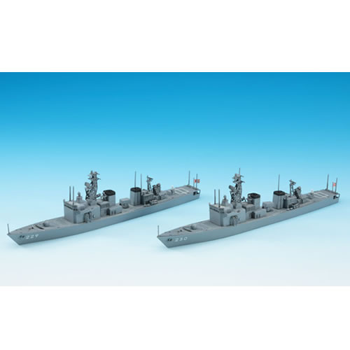 【11/20限定★抽選で2人に1人最大100%ポイントバック！要エントリー】ハセガワ【艦船プラモデル】1／700 ウォーターライン No.013 海上自衛隊 護衛艦 あぶくま／じんつう H-4967834490130【模型全長：155mm】