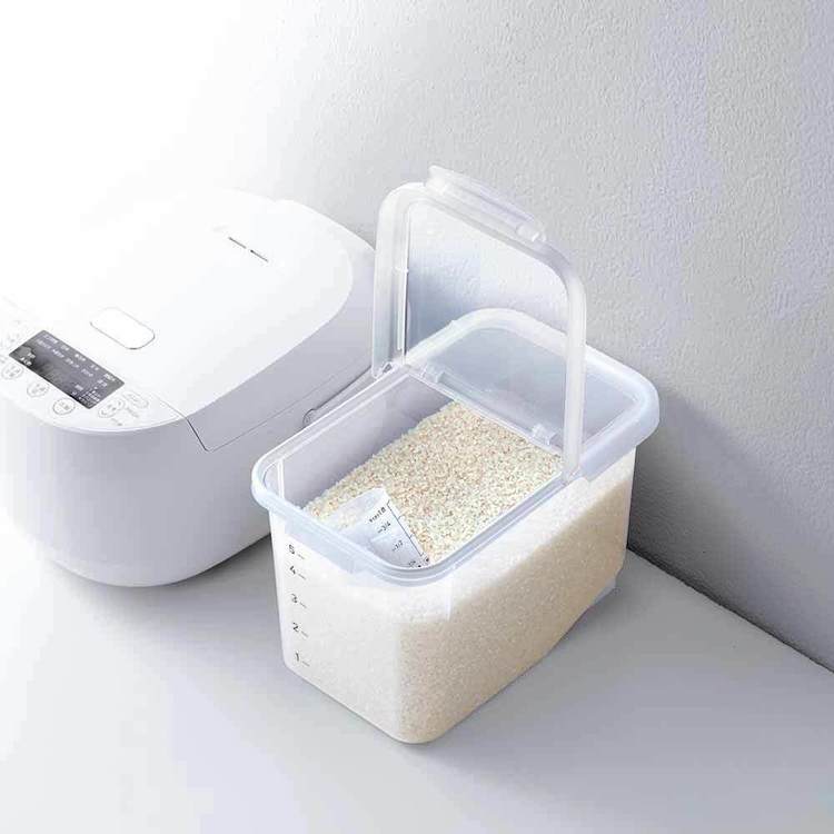 [最大500円OFF★新生活フェア] 密閉米びつ6kg（パッキン付） ホワイト A7511米びつ ライスストッカー 計量カップ付き 密閉 鮮度 洗える 清潔 お洒落 コンパクト キッチン アスベル 【B】