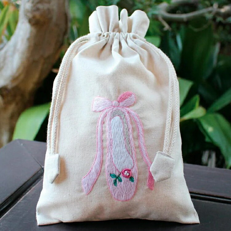 Rakuten - 手刺繍　巾着M　バレエシューズ S（ピンク）　Zenma　ハンドメイド小物入れ　ハンドメイドポーチ 花刺繍 ベトナム刺繍