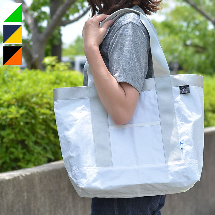 楽天楓奏（ナチュラル雑貨かえでそう）【5/15は全品ほぼP10倍♪】トートバッグ KAKSI Market Tote Bag Lサイズ カクシ マーケットトートバッグ エコバッグ 大容量 軽量 レジャーバッグ 北欧 レディース　マザーズバッグ メンズ　ママバッグ おしゃれ シンプル アウトドア おすすめ