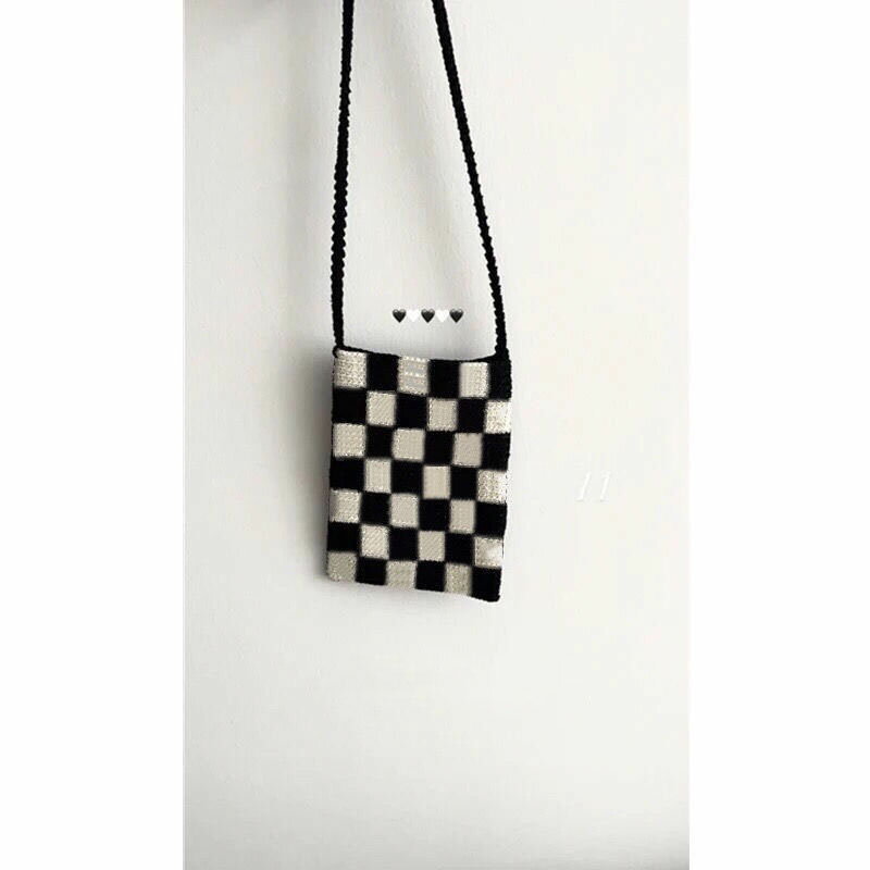 スマホポーチ 便利 送料無料 スマホショルダー スマホポシェット レディース 斜めがけ 携帯ショルダー かわいい 縦型 小さめ 軽量 ファッション