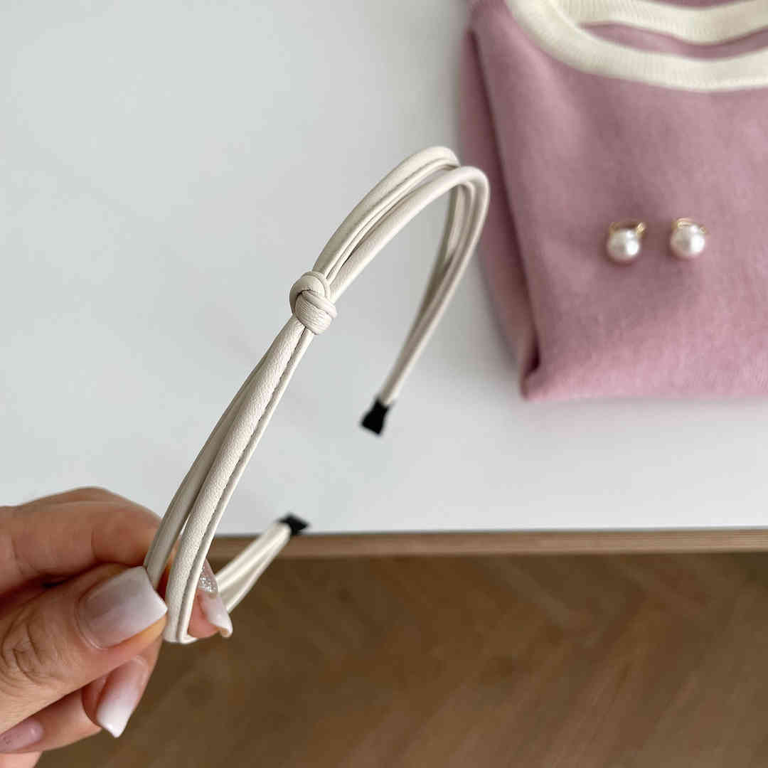 送料無料 カチューシャ 2連 シンプル ヘアアクセサリー 大人カジュアル 細め ヘッドアクセ ヘッドドレ..