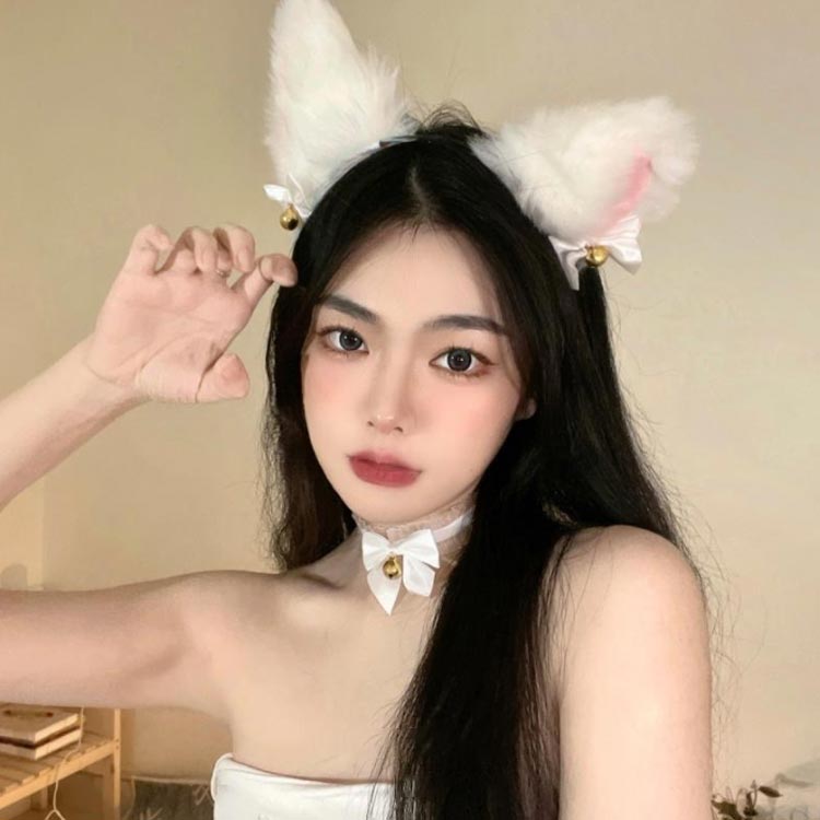 鈴付き猫耳カチューシャ+チョーカー！2点セット 猫 カチューシャ コスプレ ネコ耳 ねこみみ にゃんこ けもみみ けもの耳 ハロウィン コスプレ小物 衣装 コスチューム アニマル 首輪 ヘッドアクセサリー 子供 キッズ 大人 黒猫 白猫 文化祭 パーティー kaedeya-10007405 かえで屋 サンプル画像2