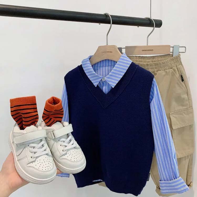 ジュニア Vネック 通学 フォーマル 入学式 ニットベスト トップス 女の子 学生 子供服 卒業式 発表会 セーター 男の子 韓国制服 男女兼用 ベスト ニット キッズ 制服 学園服 制服 スクール 90 80 子供服 100 110 120 130 お出かけ着 秋 冬 3