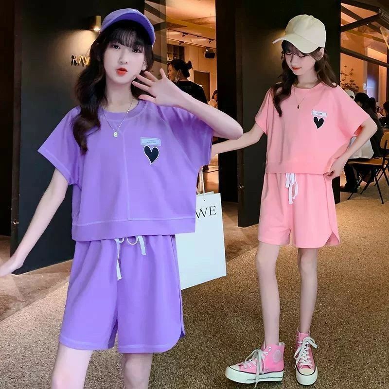 Rakuten - セットアップ 女の子 キッズ 韓国子供服 パンツセット 夏 ガールズ Tシャツ ショートパンツ 2点セット スポーツウェア アウトドア 部屋着 夏服 半袖 パジャマ カジュアル スウェット 可愛い こども服 体操服 チアガール 運動着 ゆったり 110-160cm