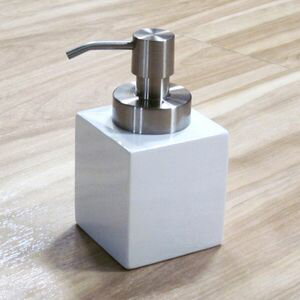 ホワイトキューブ ムースボトル ホワイト 【代引不可】 [01]