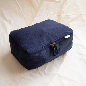 オカトー NOOK オーガナイザー Mサイズ ネイビー [01]