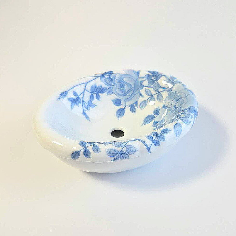 ソープ ディッシュ 薔薇 有田焼 伊万里焼 磁器 陶磁器 ソープディッシュ 石鹸置き 石鹸入れ 石鹸皿 せっけン皿 ソープトレイ おしゃれ 有田 和風 日本風 北欧 クリスマス 七五三 お祝い 送料無料