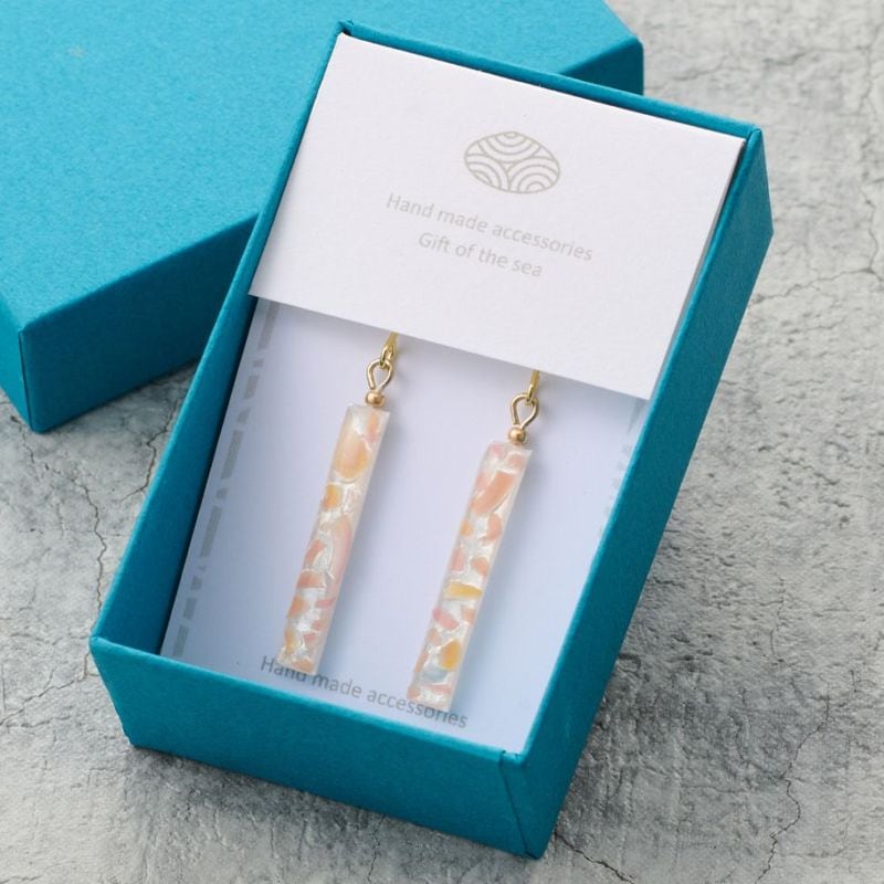 さくら貝かけら ピアス