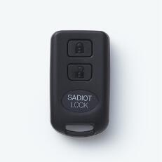 スマートフォンをお持ちでない方でも、登録させたSADIOT LOCKの施解錠が可能です。 ※Keyの登録の際にはスマートフォンが必要です。