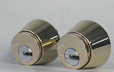 【6】SHOWA(ショウワ) CL CL-50 397 535交換用シリンダーMUL-T-LOCK■ドア厚み30～46mm対応品■全3色：シルバー/ゴールド/ブラウン■二個同一キーシリンダーセット■■標準キー3本付き■【送料無料】 2