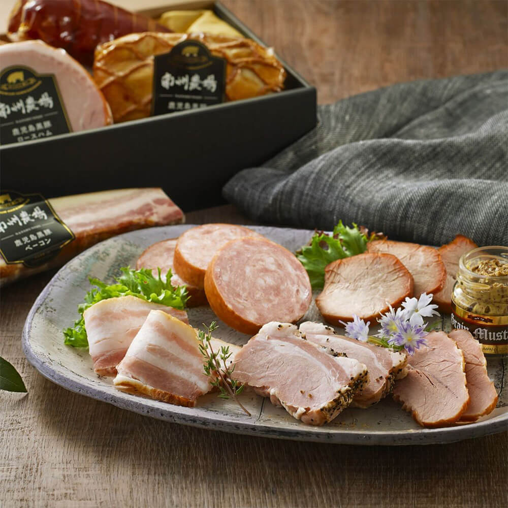 ボロニアソーセージ（スモーク）250g 黒豚 ソーセージ 燻製 荒挽き おすすめ おつまみ 桜チップ 鹿児島 南州農場株式会社 タビグルメ 3