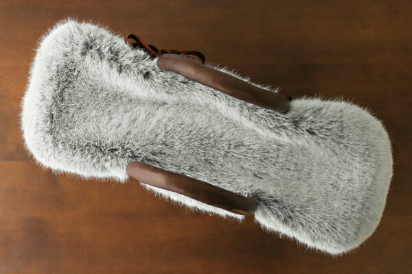 ファーふた付きくるみ籠(太ひご/横長/中サイズ/柿渋染ふた・内布・ポケット付き/レザーハンドル)(約)幅32×マチ11×本体高さ19cm(約)550g[高野口パイル織物 イタリアンレザー]