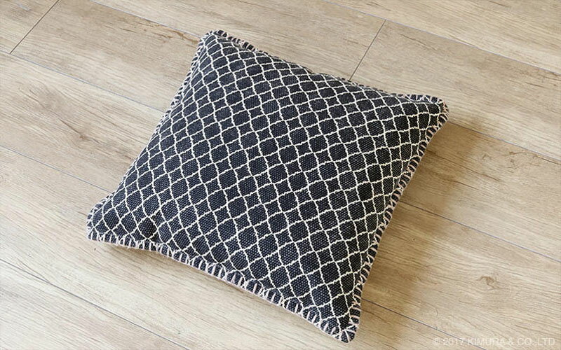 クッション 45×45 cm 正方形 ファブリック 組立不要 雑貨 インテリア ピロー 45cm 角型 北欧 カントリー ナチュラル デザイン おしゃれ 上品 完成品