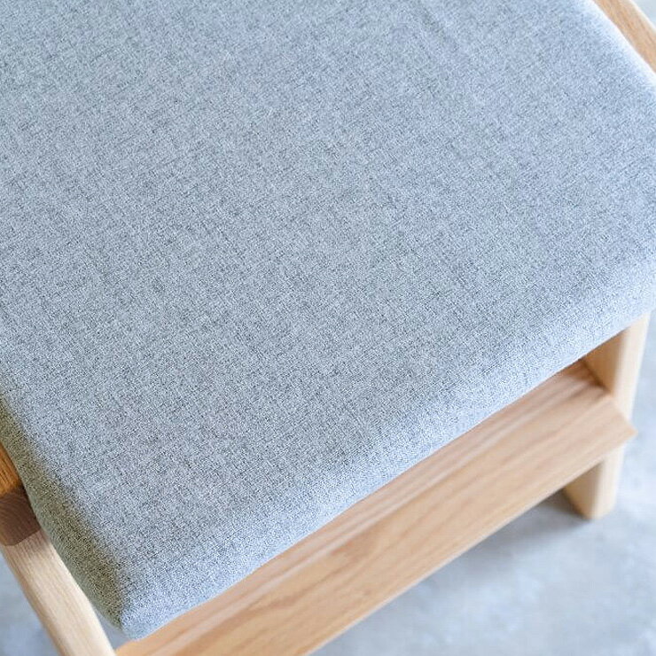 【5と0のつく日限定!最大5000円OFFクーポン配布中】【杉工場】【スピカ】 すっきりシンプルデザインの学習椅子 学習チェア(布座) ナチュラル(レッドオーク)※代引き不可 スタディコーナー 木製 キッズチェア 学習いす 勉強イス デスクチェア リビング学習 オシ [3]