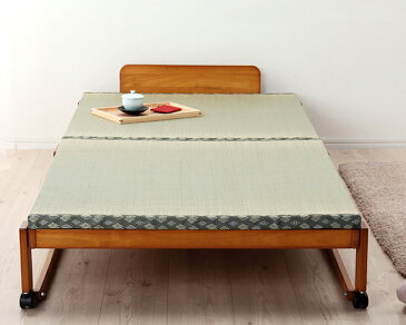 出し入れ簡単！折り畳みが驚くほど軽くてスムーズな木製折りたたみベッド畳ベッド　ワイドシングル　ロータイプ＋専用ベッドガードセット