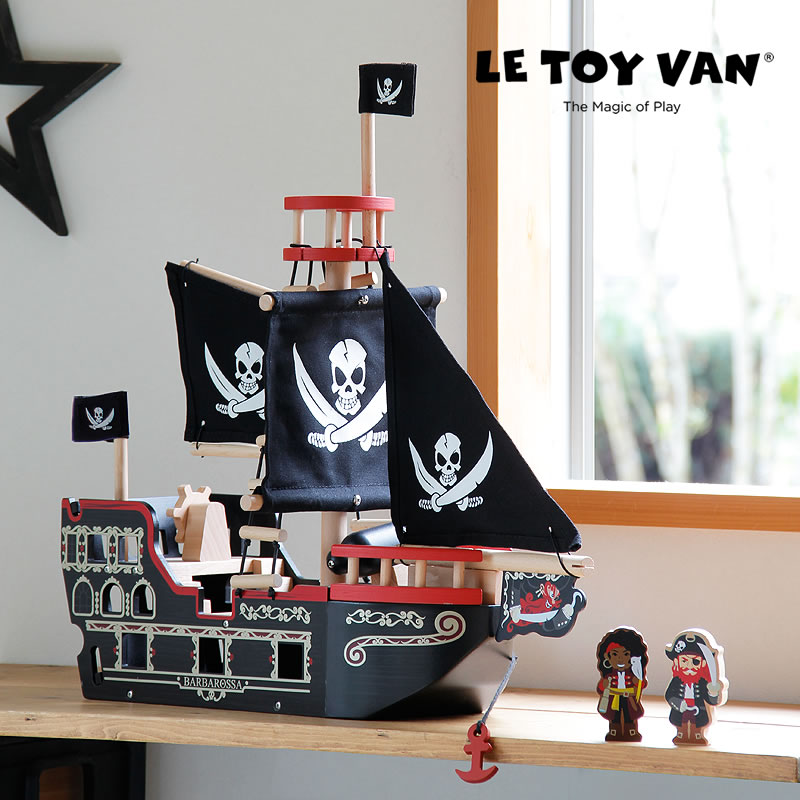 LE TOY VAN（ルトイヴァン）木のおもちゃ　海賊船木製玩具 かわいい おしゃれ 海外 クリスマス プレゼント 誕生日 出産祝い 知育玩具 子供 男の子 女の子 父の日 父の日ギフト