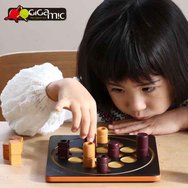 【期間限定値下げセール実施中 6/11 9:59まで】Gigamic ギガミック Quarto mini クアルト・ミニ木製パズル パズル パズルゲーム 知育玩具 脳トレ ボードゲーム ゲーム テーブルゲーム プログラ…