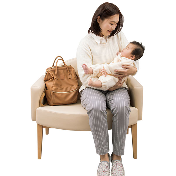 【法人送料無料】 【日本製/業務用】 授乳用チェア ソファ アームチェア 腰掛け サポートチェア 補助椅子 1.5人用 幅90cm ブナ材 ビニールレザー張り IO-0008 2