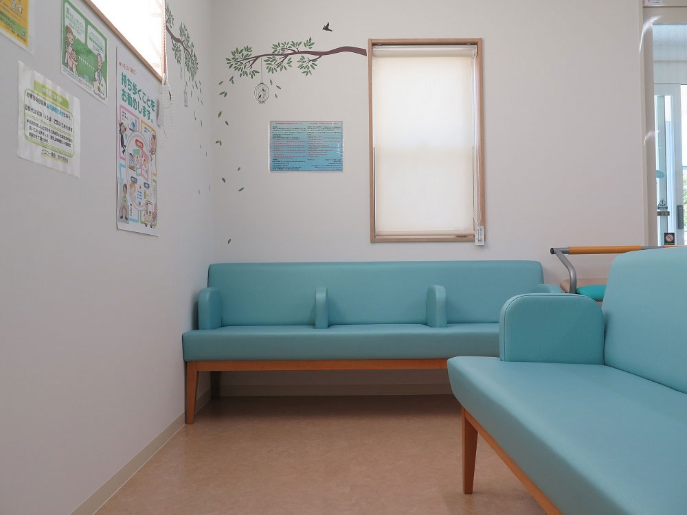 【法人送料無料】 【業務用】 ロビーチェア 背付き 中肘付 幅1810mm 3人掛け ロビーベンチ 長椅子 いす ソファ 待合椅子 木フレーム ビニールレザー張 MZ-0171