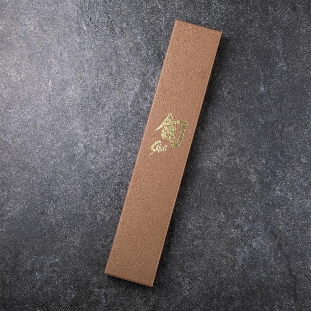 【10％OFFクーポン＋ポイント：マラソン限定】 旬 Premier 菜切 135mm 貝印 包丁 SHUN VG-MAX ダマスカス材 ギフト プレゼント 料理 調理 積層強化木 右利き 左利き 槌目模様 3