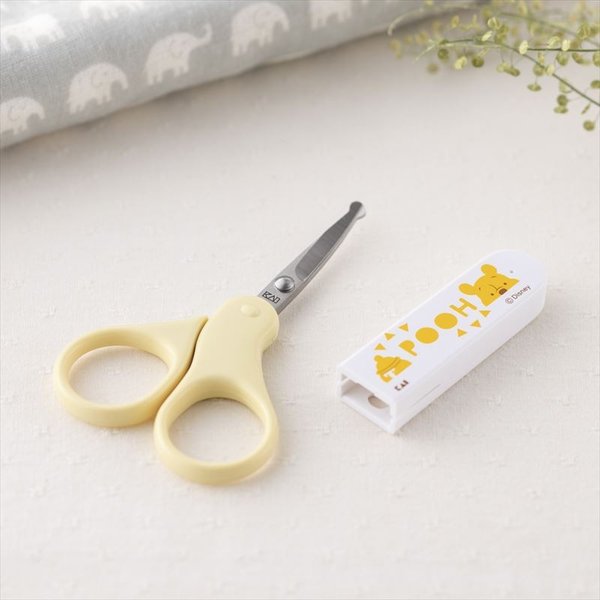 【最大15%OFFクーポン+ポイント:ブラックフライデー】 ディズニーベビー 貝印 ツメキリハサミ(くまのプーさん) ギフト 贈り物 プレゼント 新生活 一人暮...