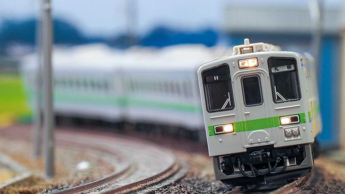 【沖縄・離島配送不可】Nゲージ 鉄道模型 JR北海道キハ141形/142形+143形 5両編成セット（動力付き） グリーンマックス 31834