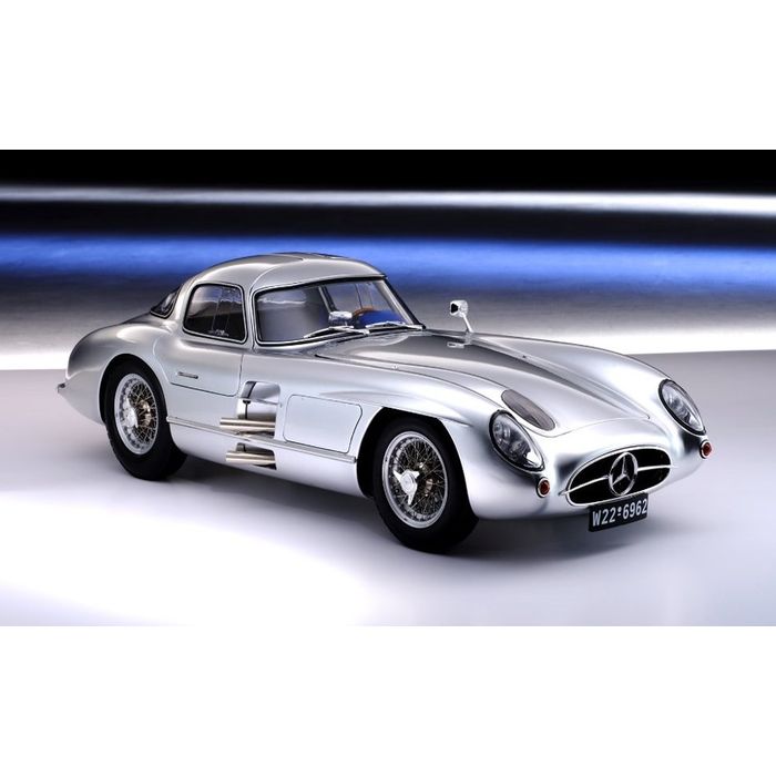ドイツレベル 1/24 メルセデス・ベンツ300 SLR 70周年記念ギフトセット ハセガワ 5633