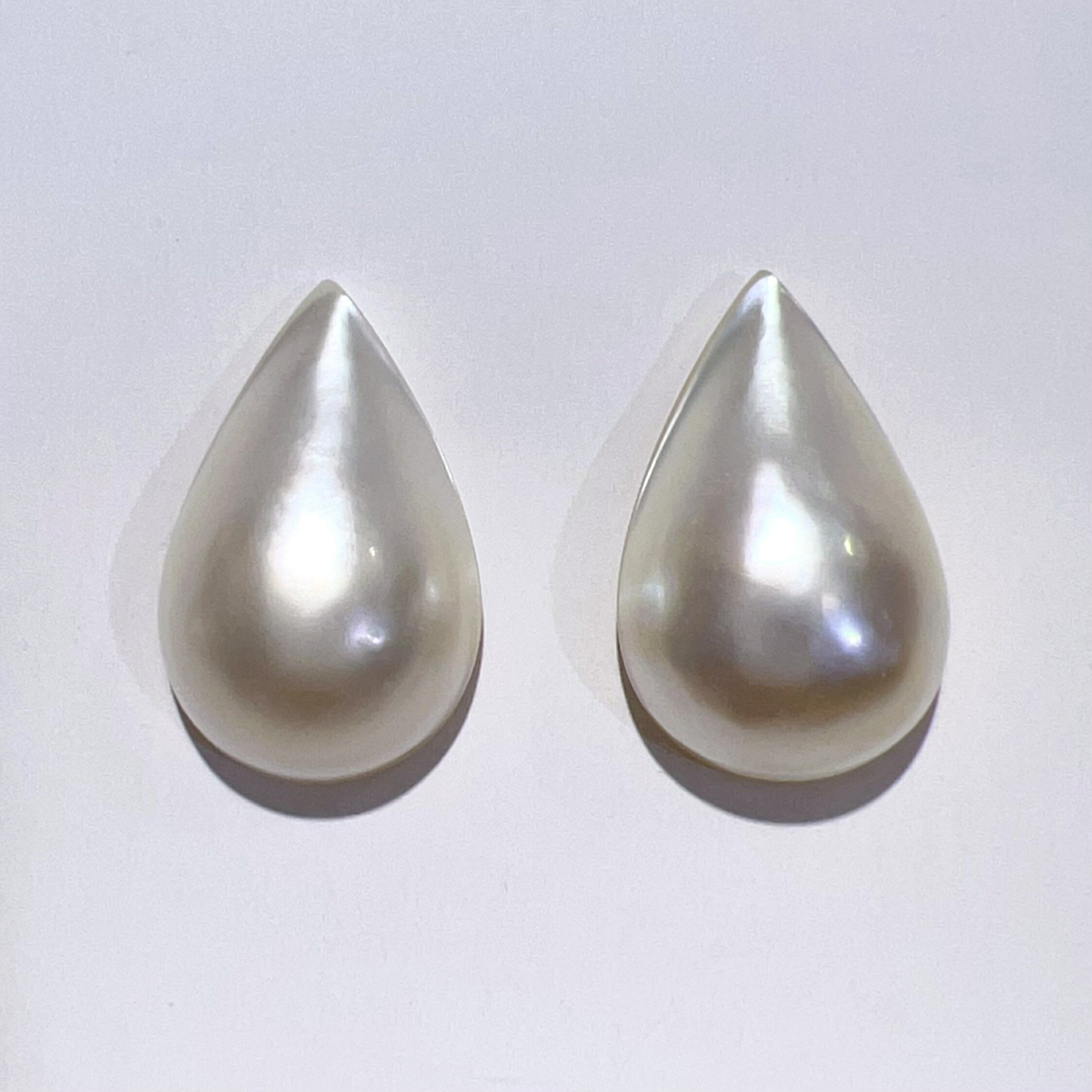 K18 南洋 ペアシェイプ マベパール ピアス 天然 本真珠 3.1g ホワイト レディース アクセサリー キャッチ・スタッドピアス 新品・未使用品 1