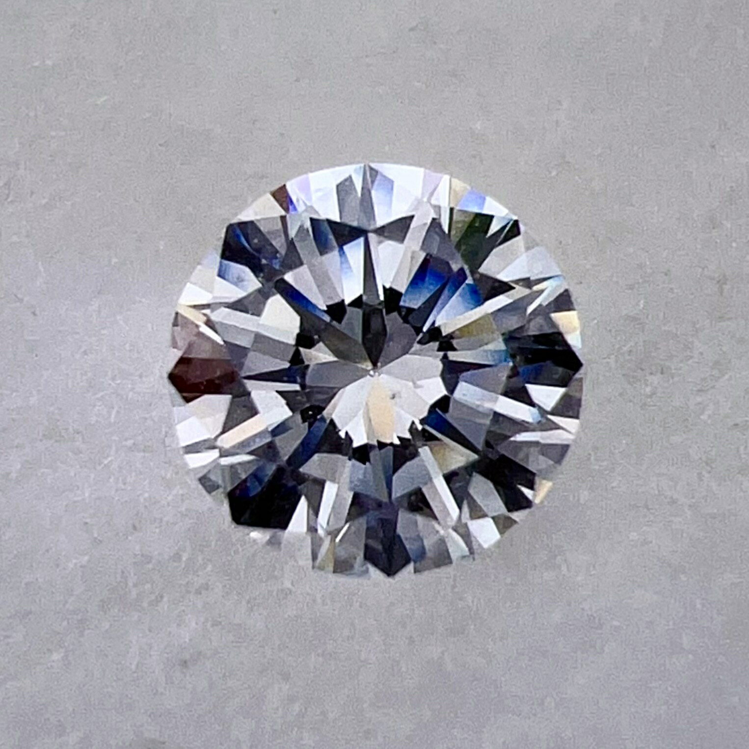 天然 ダイヤ ルース 0.326ct E VS-2 VERY GOOD 4.49～4.55x2.66mm 中央宝石研究所鑑別 CGL レディース ..